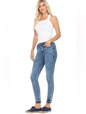 Judy Blue Acid / Mineral Wash High-Rise Skinny Jeans